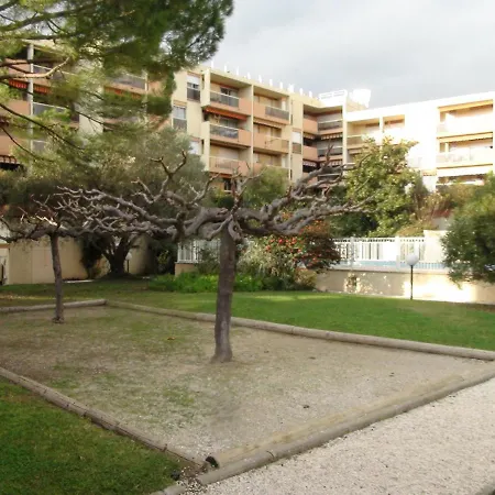Grand Piscine Jardins Du Luxembourg 2eme Etage *